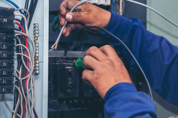 Best Electrical Outlet Repair  in Shelbina, MO